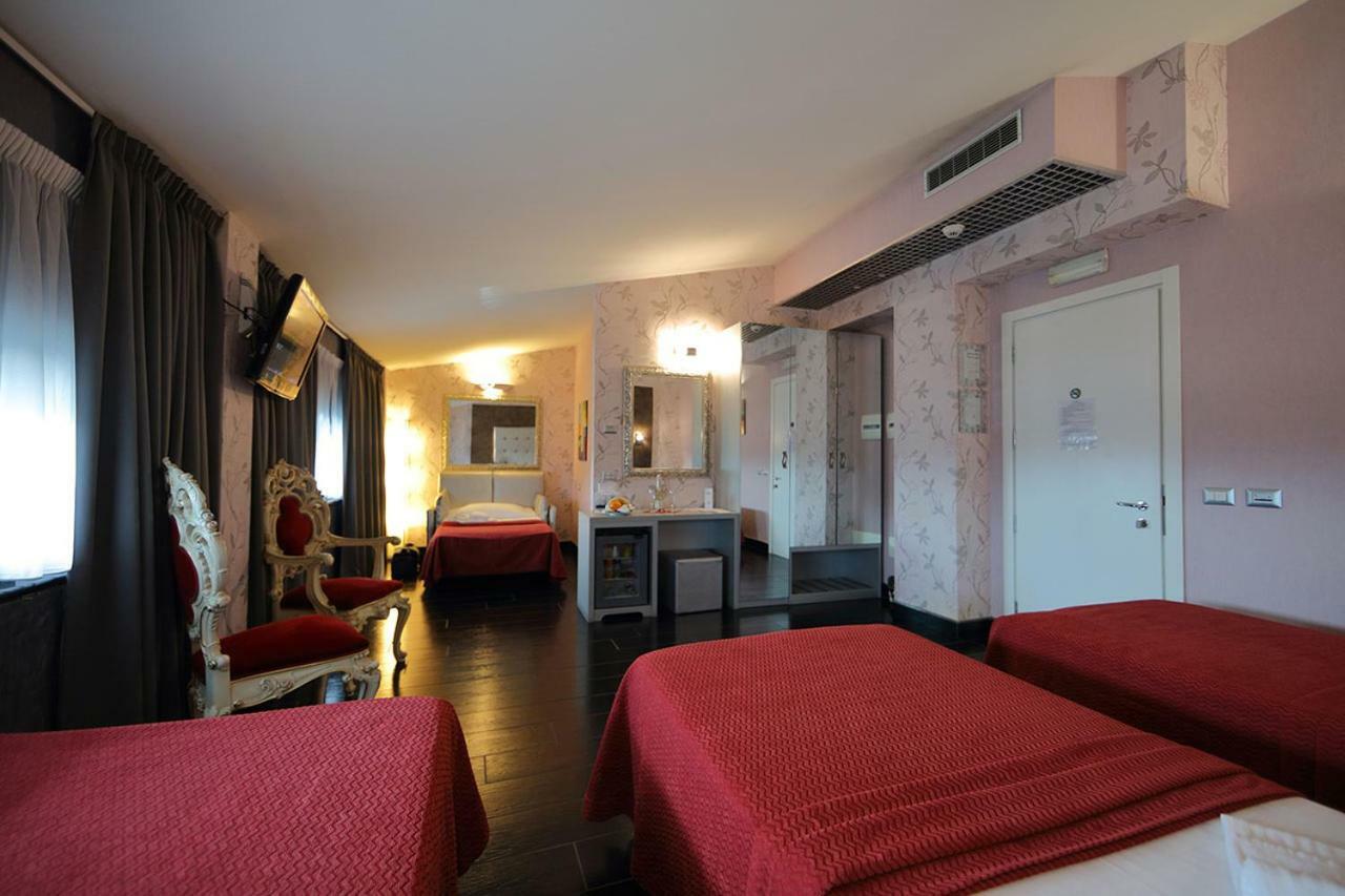 Hotel Relax Roma Nord Fiano Romano Dış mekan fotoğraf